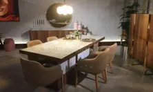 Elegante Walnut Modern Dining Room Set