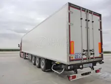 Camión semi remolque refrigerado