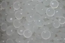 PE plastique matière première transparente