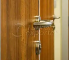 Ламинированные двери с алюминиевыми рамами