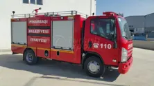 Vehículo de lucha contra incendios para espacios confinados