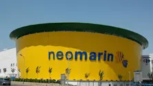 Neomarin Shopping Center