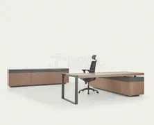 Executive Desk Norm