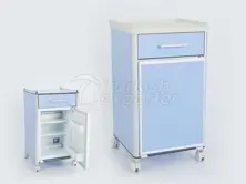 Gabinete lateral de la cama compacto con refrigerador