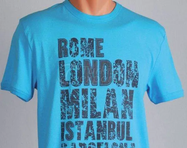 Мужская футблока Product