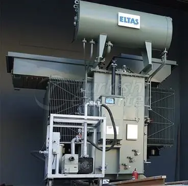 Gran PowerTransformer inmerso en aceite Product